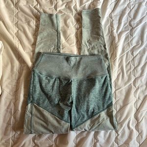 Alo yoga womens workout leggings size medium blue green color